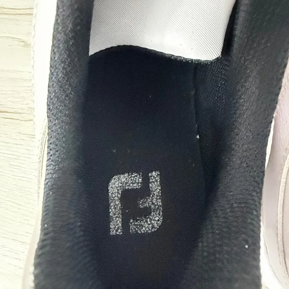 FootJoy Shoes Mens Size 13 M FJ Golf Athletics Spikeless White Black 56828